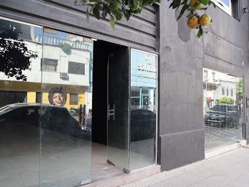 VENTA LOCAL COMERCIAL ZONA MICROCENTRO SMT