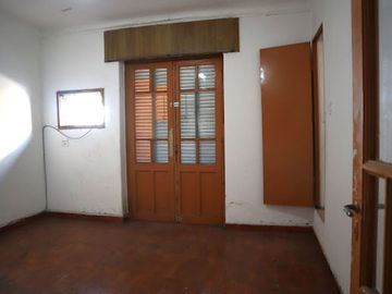 VENTA LOCAL COMERCIAL ZONA MICROCENTRO SMT