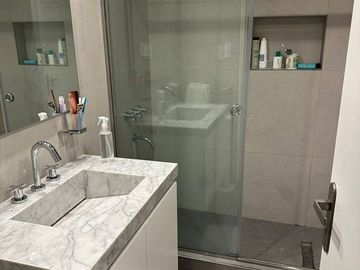 VENTA PISO EXCLUSIVO GRAN PATIO PARQUE URQUIZA