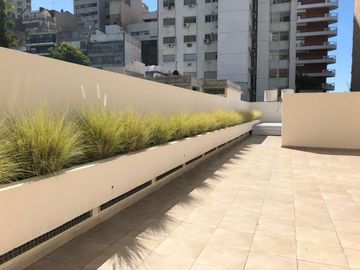 VENTA PISO EXCLUSIVO GRAN PATIO PARQUE URQUIZA
