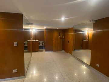 VENTA PISO EXCLUSIVO GRAN PATIO PARQUE URQUIZA