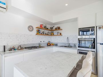 CASA UNA PLANTA VENTA EN B. SAN FRANCISCO AL AGUA