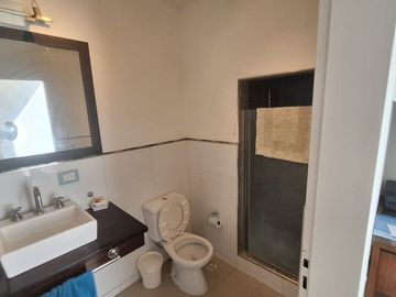 VENTA CASA BARRIO C.U.B.E. 4 DORM QUINCHO PILETA