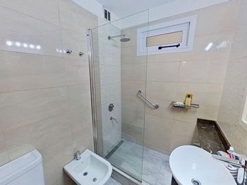 venta 4 ambientes contrafrente abierta con cochera