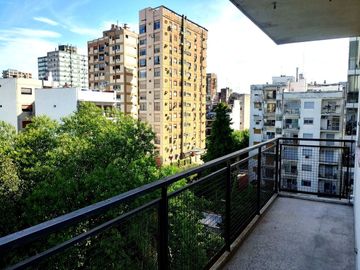 VENTA 4 AMB EDIFICIO FRENTE A PARQUE RIVADAVIA!!!
