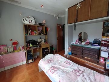 VENTA CASA 3 AMB TALLER PATIO ISIDRO CASANOVA