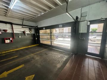 VENTA DE COCHERA EN ALMAGRO IDEAL INVERSOR