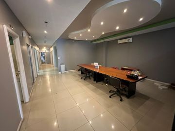 Venta oficina consultorio av Pedro Diaz Hurlingham