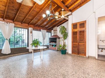 VENTA CASA 3 AMB CIUDADELA QUINCHO TERRAZA COCHERA