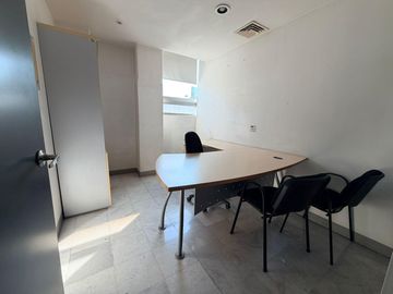 Se Renta Oficina equipada lista para instalarte