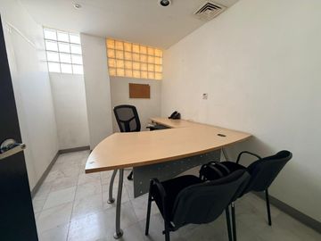 Se Renta Oficina equipada lista para instalarte
