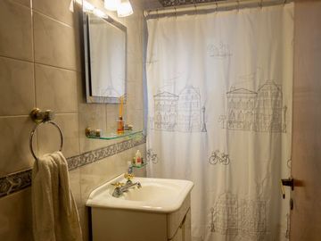 VENTA CASA 7 AMBIENTES LINIERS - DISEÑO FUNCIONAL