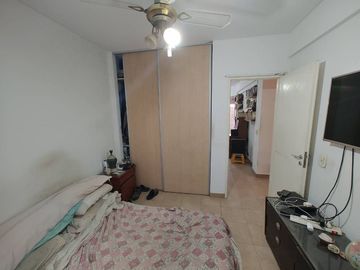 VENTA DEPARTAMENTO 2 AMBIENTES SAENZ PEÑA-COCHERA