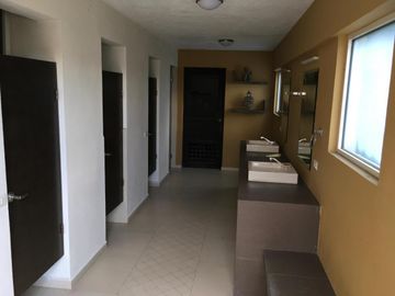 Casa - EN VENTA Rincón de las Montañas (Sierra Alta 8 Sector)