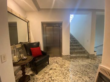 Casa - EN VENTA Rincón de las Montañas (Sierra Alta 8 Sector)