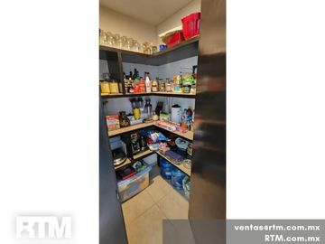 CASA EN VENTA EN VILLA MAGNA