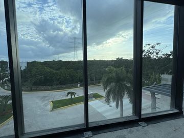 OFICINAS CONSULTORIOS Y LOCALES COMERCIALES MAGNNUS CENTER PLAYA DEL CARMEN