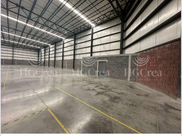 BODEGA INDUSTRIALEN RENTA EN STA. CATARINA
