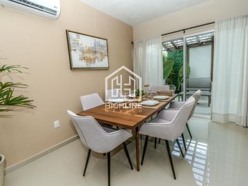 CASA EN VENTA EN PLAYA DEL CARMEN 3 HABITACIONES GYM, CASA CLUB ALBERCA, AREA GRILL, ROI, PLUSVALIA