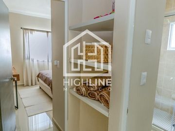 CASA EN VENTA EN PLAYA DEL CARMEN 3 HABITACIONES GYM, CASA CLUB ALBERCA, AREA GRILL, ROI, PLUSVALIA