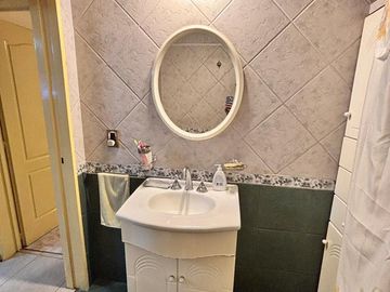 CASA EN VENTA MONTE GRANDE EXCELENTE ESTADO