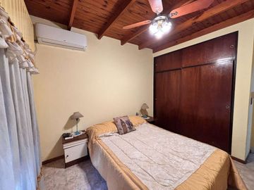 CASA EN VENTA MONTE GRANDE EXCELENTE ESTADO