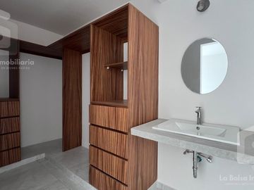 Departamento en Golf View con vista al Club de Golf