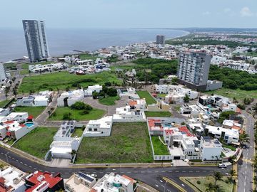 Terreno en Playas del Conchal