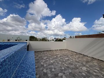 En Venta Casa en Cancun de 3 Habitaciones con Jacuzzi