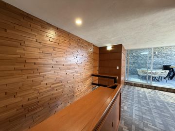 Departamento PH con Terraza Privada frente a Bosque Real, 3 recámaras