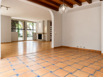 Venta de casa en Residencial Acueducto, Lomas Country Club, Interlomas