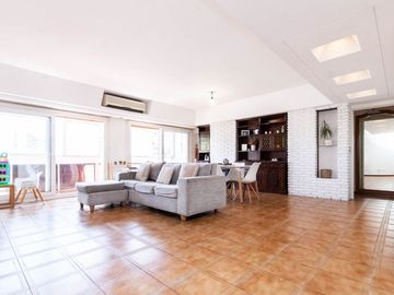 Venta Departamento 4 ambientes Avellaneda