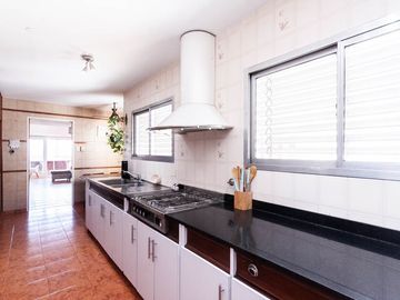 Venta Departamento 4 ambientes Avellaneda