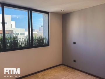 CASA EN VENTA EN SAN ÁNGEL IV
