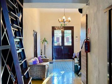 Se vende Hotel funcionando, en el centro histórico de la cd. de Campeche. Frente al icónico parque de San Román.