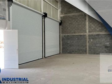BODEGA EN RENTA Y VENTA EN SANTA CATARINA
