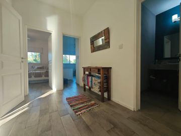VENTA CASA BARRIO SAN GABRIEL. UNA PLANTA. PILETA