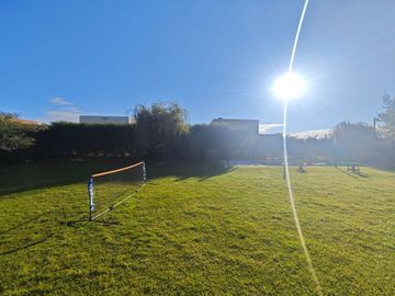 VENTA CASA BARRIO SAN GABRIEL. UNA PLANTA. PILETA