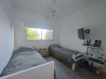 VENTA CASA BARRIO SAN GABRIEL. UNA PLANTA. PILETA