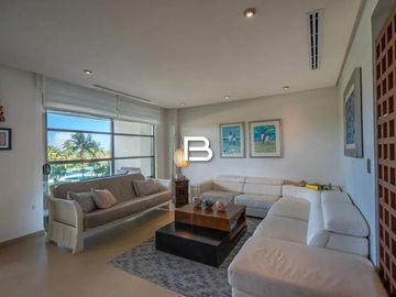 Departamento en Puerto Cancún