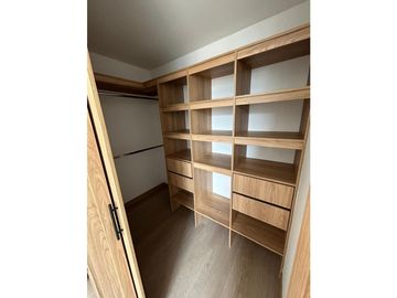 VENTA DE APARTAMENTO CALASANZ, MEDELLIN