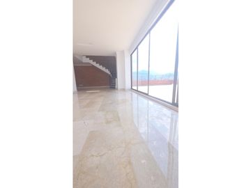 ESPECTACULAR PENTHOUSE DUPLEX CON VISTA A LA CIUDAD