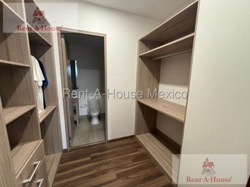 Departamento en Venta en Cuajimalpa de Morelos, Manzanastitla  AM. 26-1937