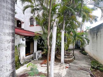 En renta y venta Oficina en plaza San Angel inn, Cancún