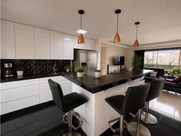 Venta apartamento Amoblado en Lalinde piso alto y listo para habitar