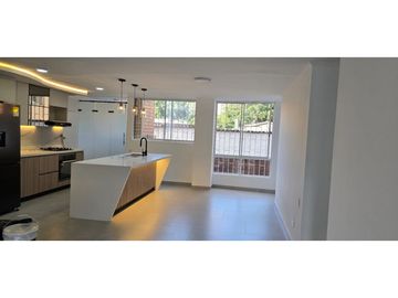 Apartamento en Venta en Laureles