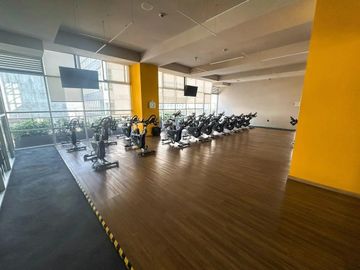 Exclusivo Departamento en Venta en City Towers Black con 3 Estacionamientos y Amenidades de Lujo