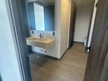 EN VENTA DEPARTAMENTO EN BE GRAND DEL VALLE, PISO 12, CON AMENIDADES IMPRESIONANTES!!!