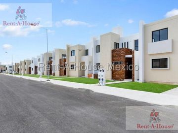 Casa en Venta en Merida, Cholul MA 26-834.