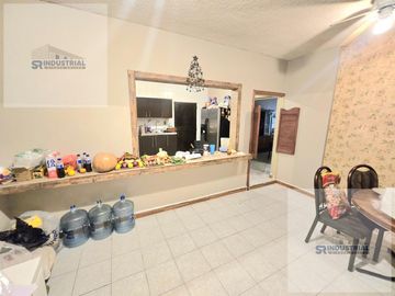 CASA EN VENTA CUMBRES
